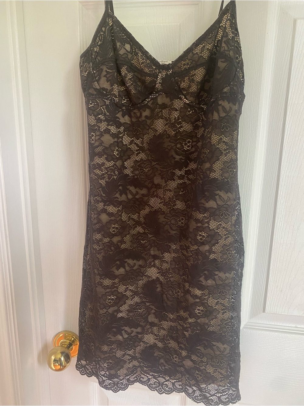 Aritzia Wilfred brand baby doll Slip Dress in Black and wNude